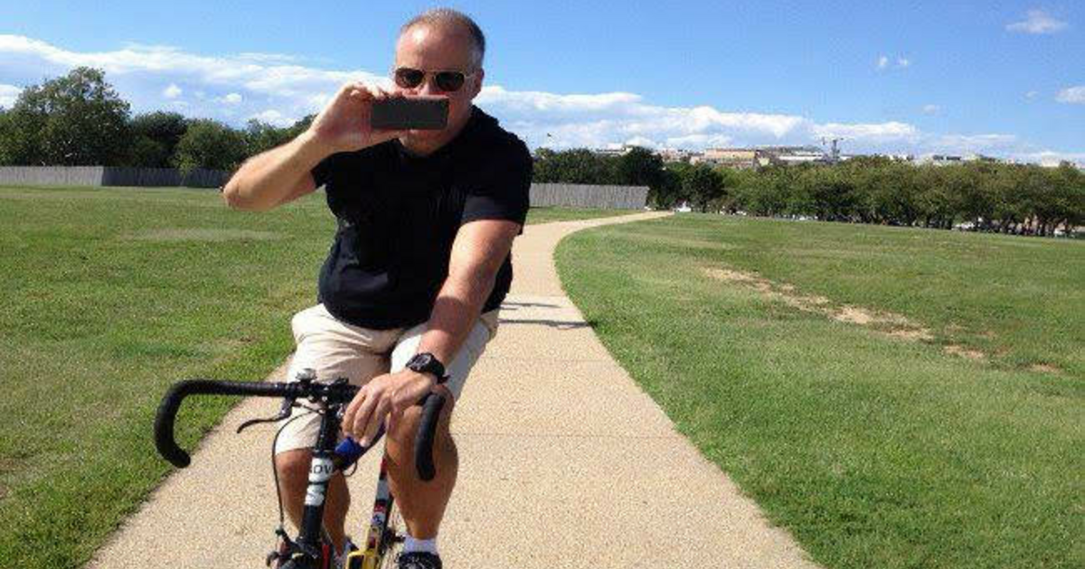 Surviving the Streets: Urban Cycling in 2025 – A Bike Messenger's Updated Guide to Not Dying on Two Wheels