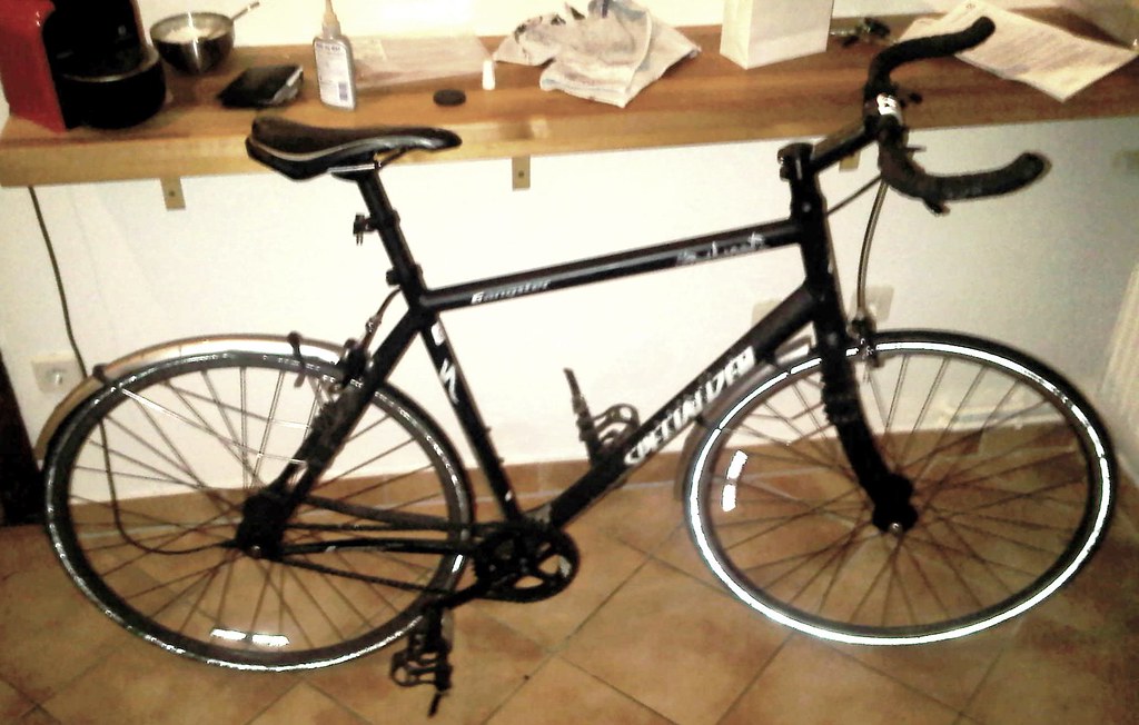 Here's my Specialized Langster Gangster single speed bike living inside its home-at-the-time, Lehrter Straße 5d, Mitte, Berlin.